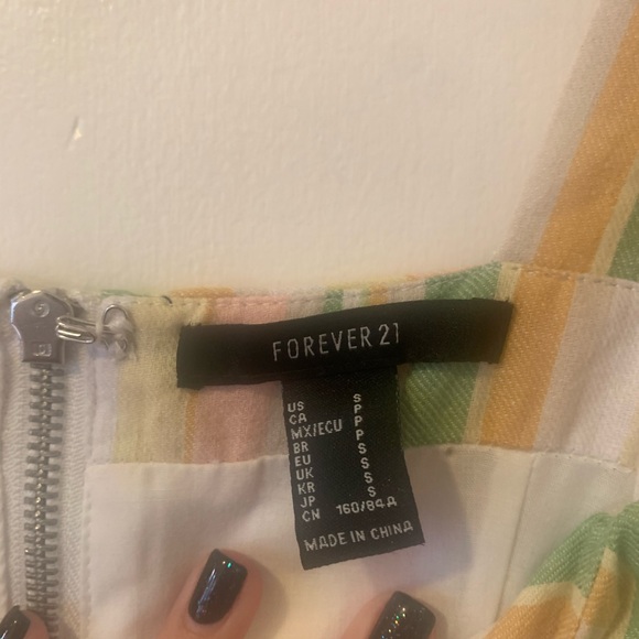 Striped dress 🌿🌸 - Picture 4 of 4